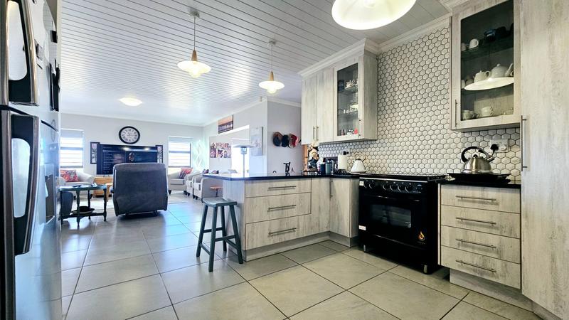 3 Bedroom Property for Sale in Dana Bay Western Cape